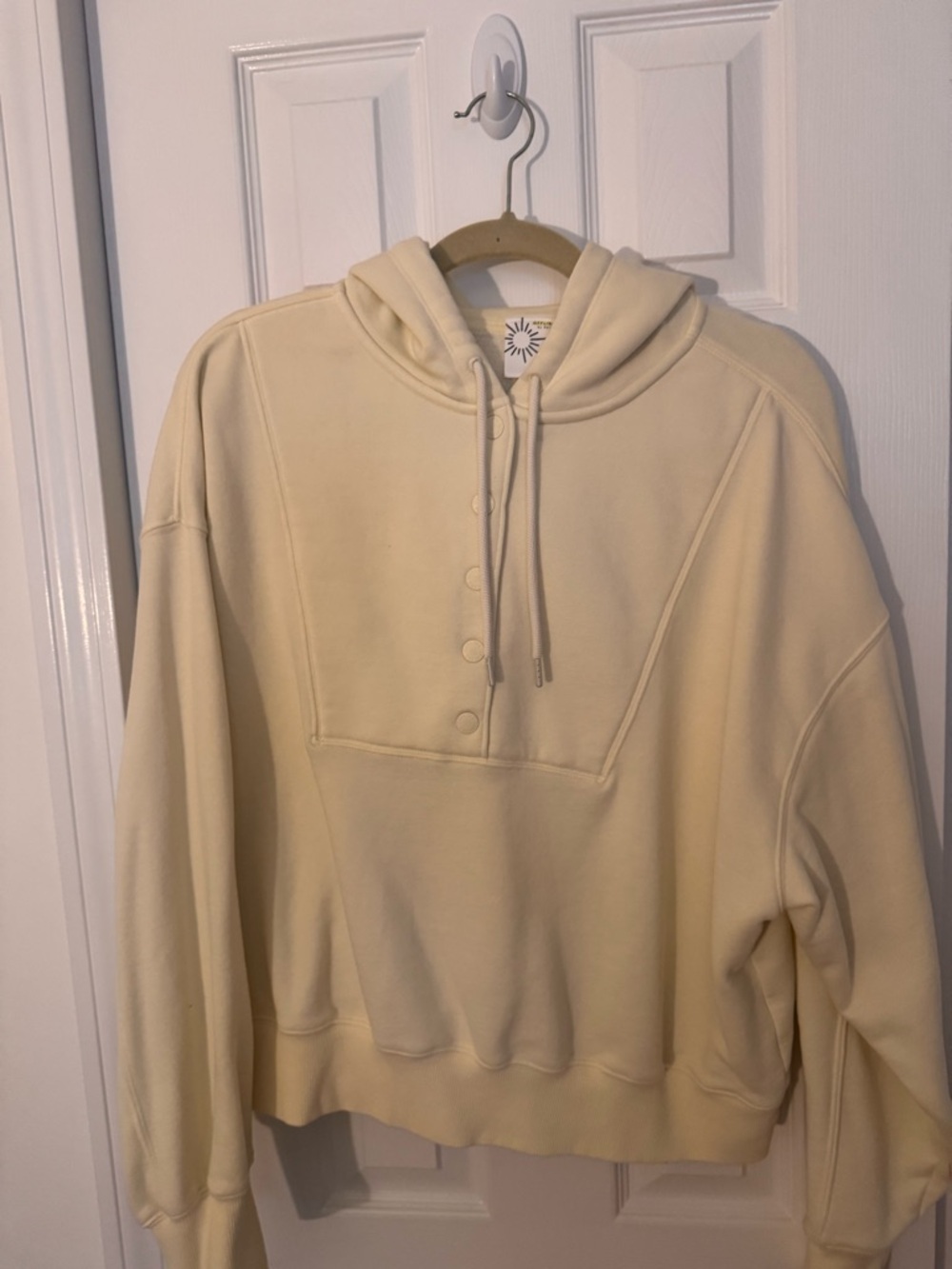 EUC Aerie offline 3/4 cloud hoodie, size medium